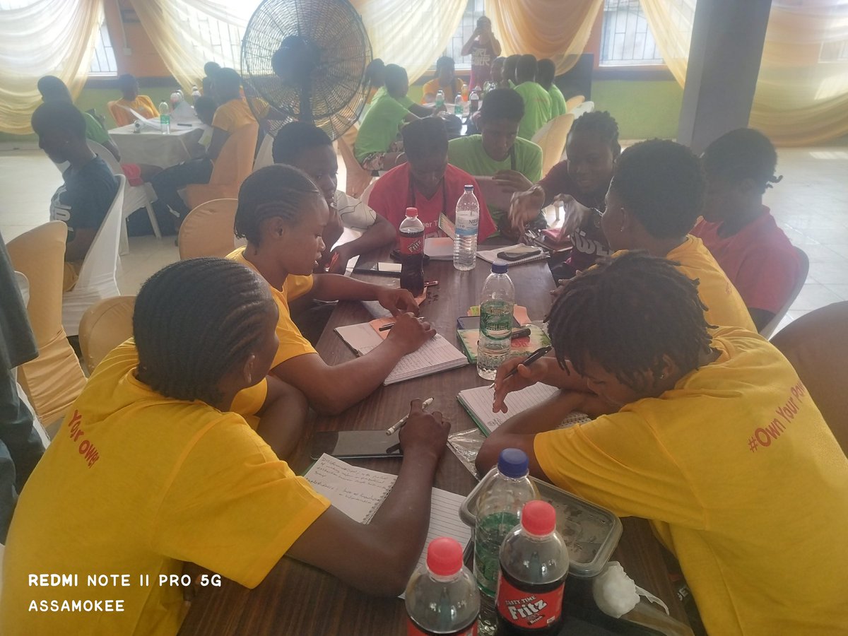 SheFootball tweet media