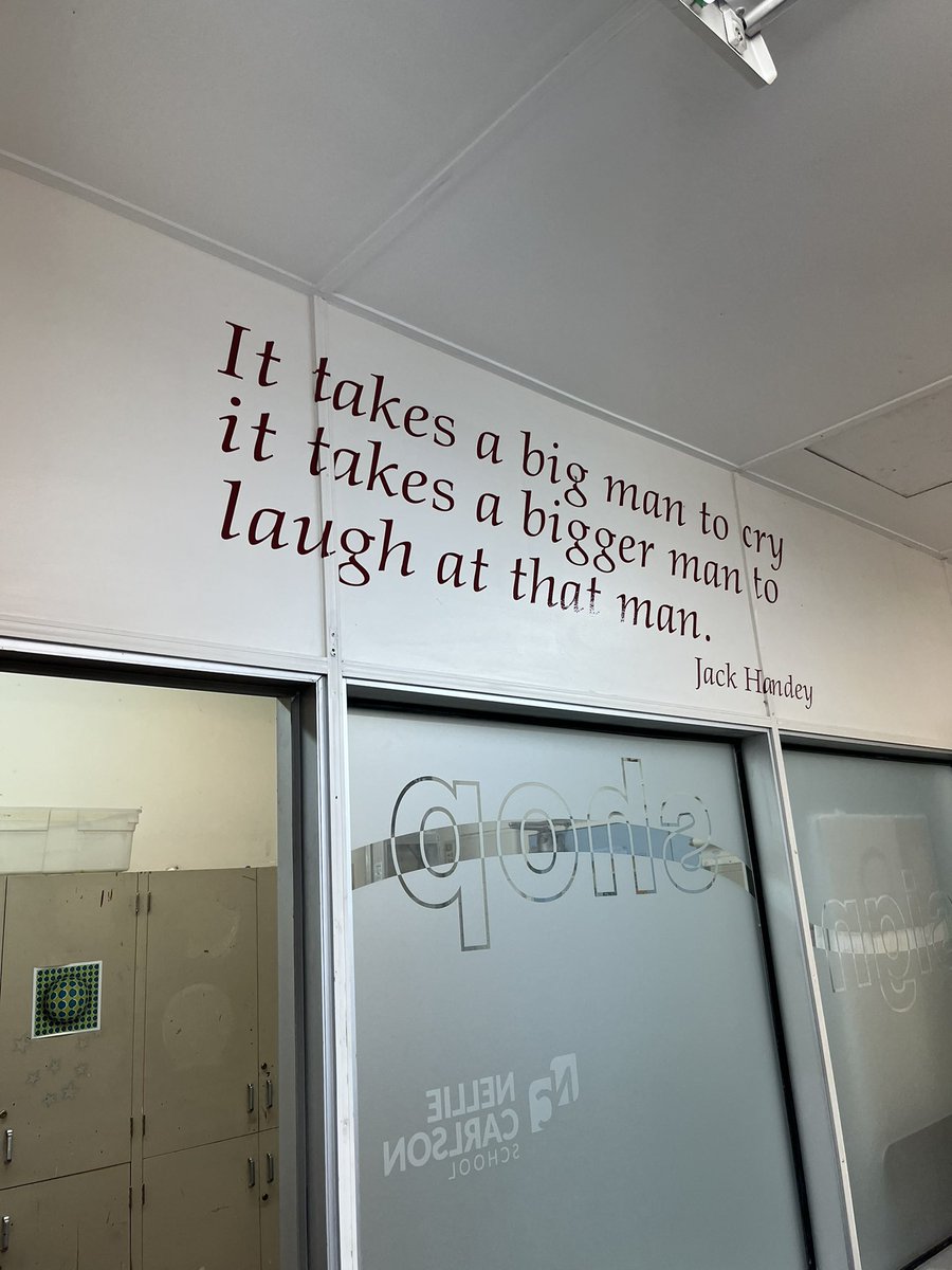 Mike_W_Simpson's tweet image. Job well done if I do say so myself (which I will say, since I put it up) #SignPainter #PaintersProblems #MotivationalQuotes