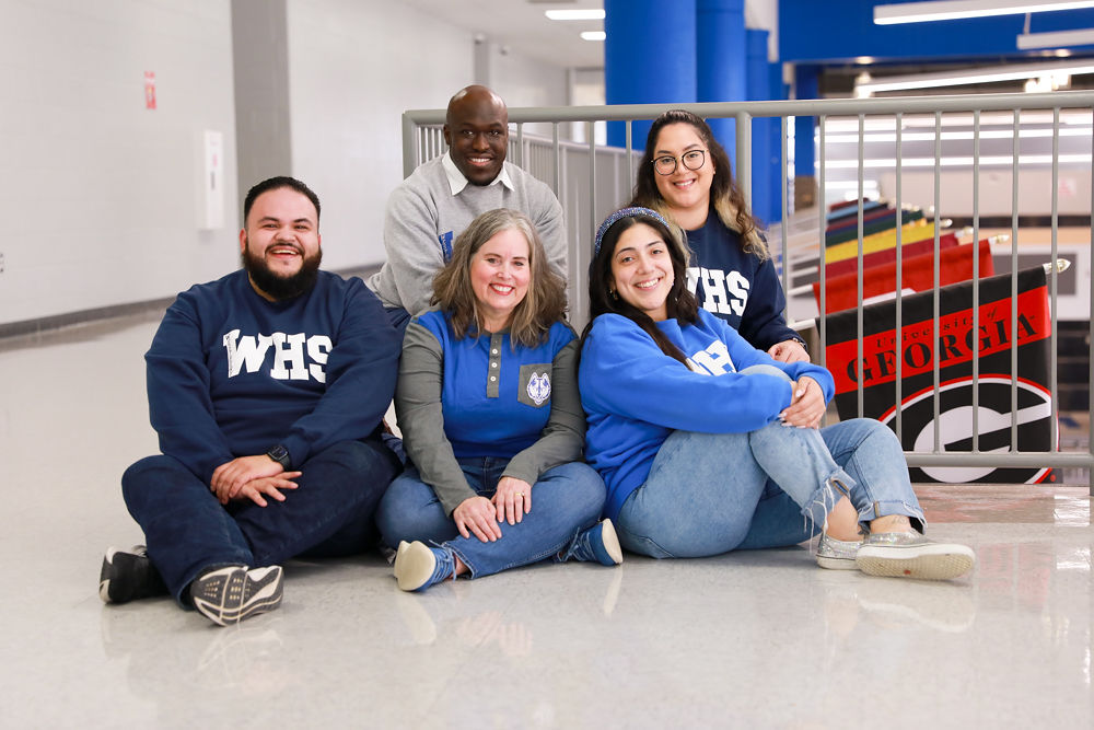 ReachHigher's tweet photo. Congratulations to our 2024 Excellence in College Counseling winner: Laura Dew &amp; the Go Center at Westbury High School in Houston, Texas 🏆

Since 2020, we’ve honored a high school counselor or counseling team for their dedication to increasing college access for their students. https://t.co/svtXJIYDIn
