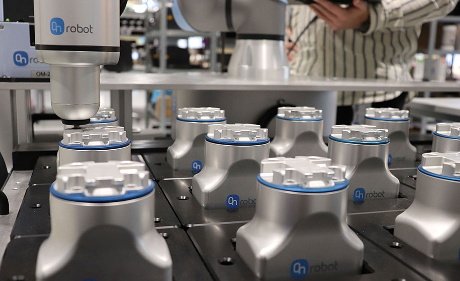 AssemblyMag1's tweet image. Robots Assemble Tools…for Robots? 🤖 That&apos;s right. 

@OnRobot_ is the go-to source for a wide array of cutting-edge robotic tools and software tailored for collaborative robot applications. 👉 assemblymag.com/articles/98243…

#AssemblySystems #Cobots #FactoryAutomation