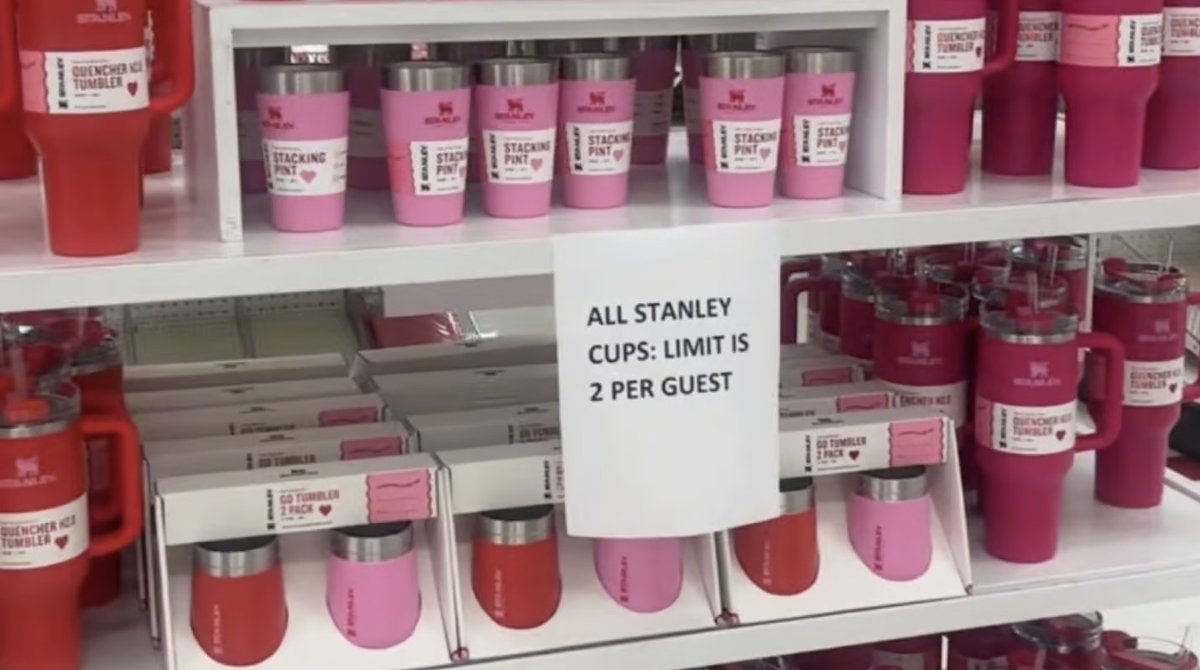 MorningBrew's tweet photo. 1/ You're probably familiar with the Stanley cup craze.   

But what caused a business that made $73 million back in 2019 to grow in popularity so suddenly that it now makes $750 million per year in revenue?

Let's get into it. https://t.co/ZS1GoD5XLk