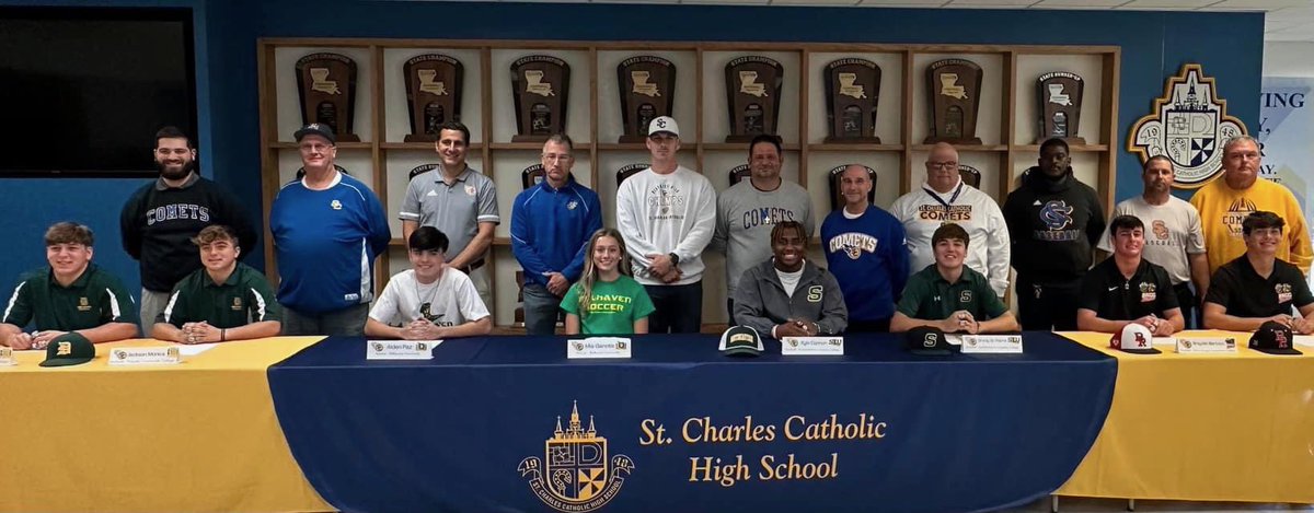 scc_hs's tweet photo. We are SO PROUD of our 8 Comets who participated in National Signing Day! 

⭐️Brandon Kragle
⭐️Jackson Monica
⭐️Aiden Paz
⭐️Mia Ganote
⭐️Kyle Cannon
⭐️Brady St. Pierre
⭐️Brayden Bertucci
⭐️Hudson Heltz

#heyheyheyscc #gocomets #cometathletics @SCC_Comets https://t.co/pSAE787OD4