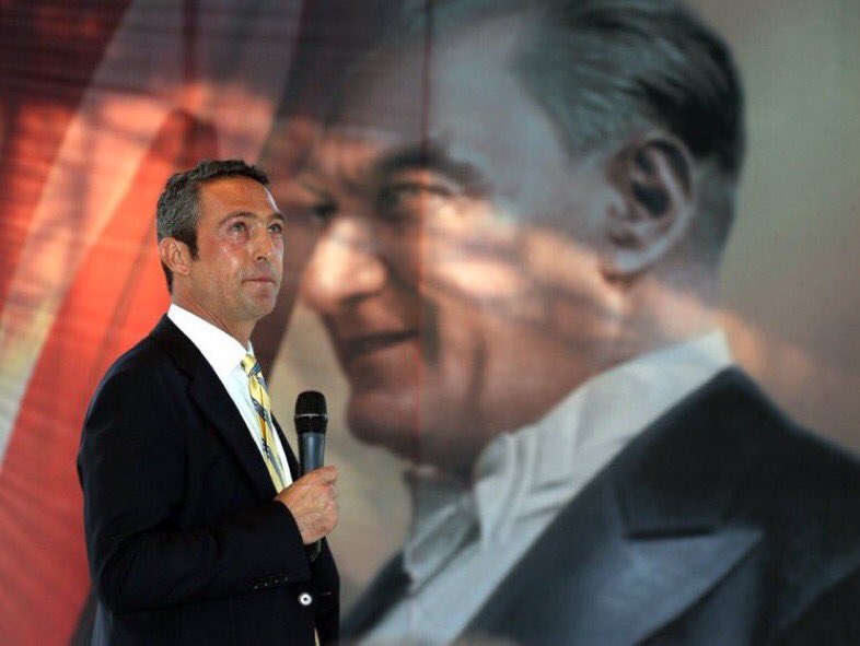 📌 Fenerbahçe Başkanı Ali Koç, Cumhuriyet değerlerini herşeyin üstünde tutmuştur. Tek hatası Atatürk'ün izinde olması.

Büyüksün Ali Koç 🇹🇷
#özlemzengin #KenanIşık #Alikoc #mehmetakifersoy <a href="/Fenerbahce/">Fenerbahçe SK</a> #transfer #besiktas