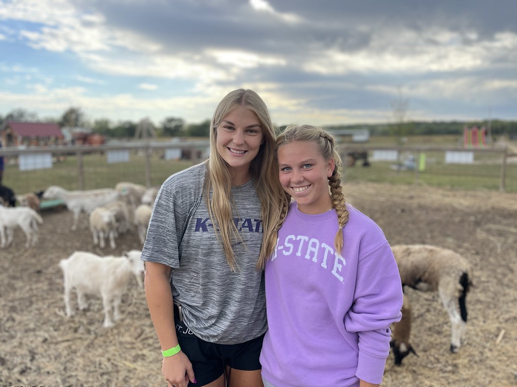 BrianHough13's tweet photo. @KStateWBB We should have known when we found Gabby in the goat pen in the preseason meet and greet! https://t.co/qMuVQEcEC4