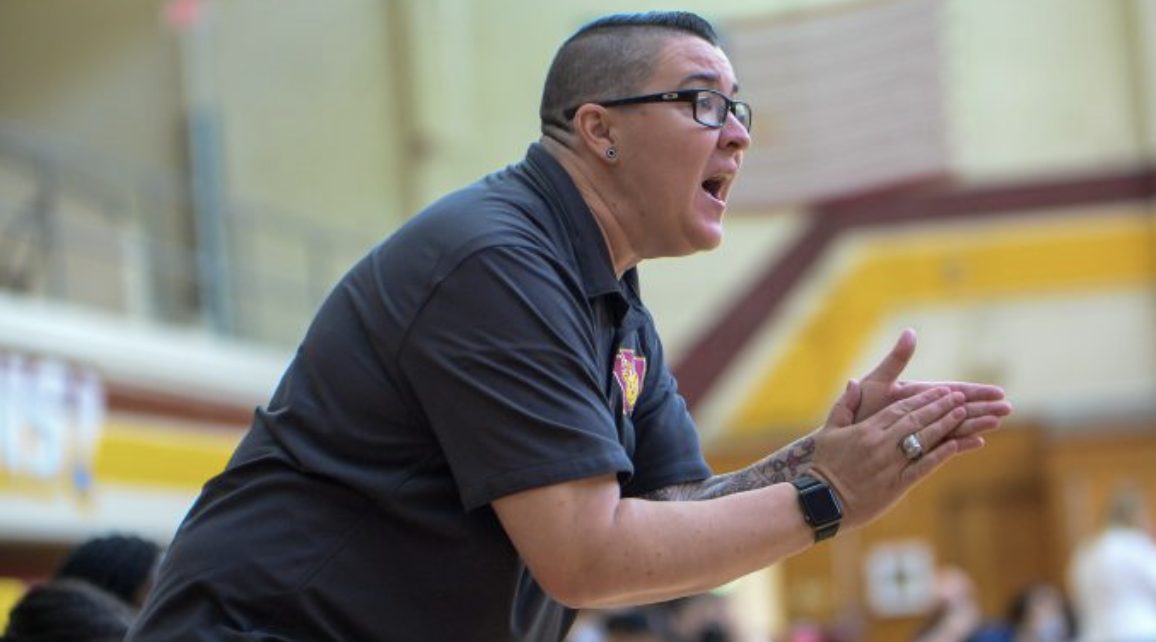 562sports's tweet photo. BREAKING: Wilson girls' basketball coach Erin Carey has stepped down due to what she said was "relentless" mistreatment from parents. Carey, a CIF-SS championship coach at Wilson, said she was speaking out about it bc somebody has to or it won't change

https://t.co/4yzKniTZT9 https://t.co/Kw9PS9xL6i
