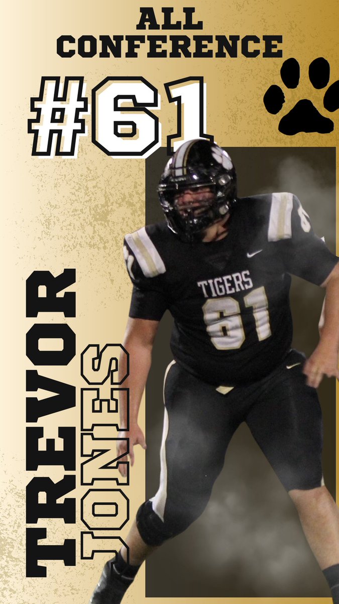 tiger_fb's tweet photo. Super proud of this guy! Dude played with a torn ACL, had a great attitude and was an incredible leader! Going to miss this guy! ⁦@sherrynjones⁩ ⁦@trickymay21⁩ ⁦@Charleston_Ark⁩ https://t.co/829CZKzmXS