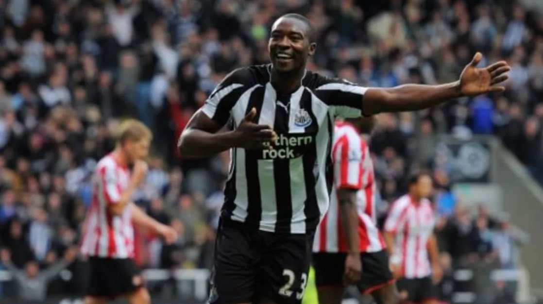 EXCL🚨: Shola Ameobi has given Alexander Isak a lock of his hair to put in his boots for tomorrow’s Tyne-Wear derby. #NUFC 

Ameobi scored 7 goals in 16 appearances Vs #SAFC