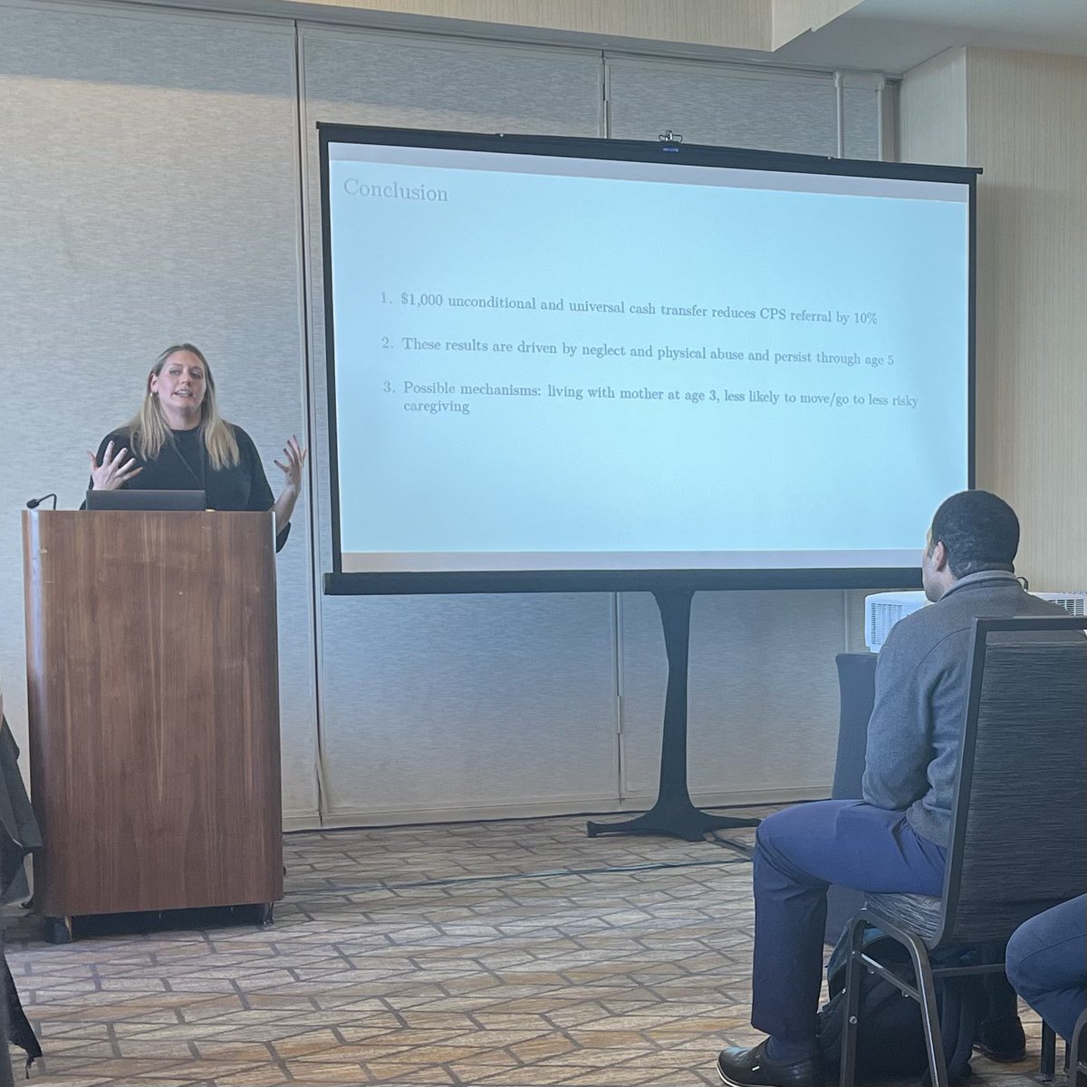 Great presentation by @analisapackham showing unconditional cash transfers ⬇️ CPS reports for neglect and abuse #ASSA2024 @ASSAMeeting