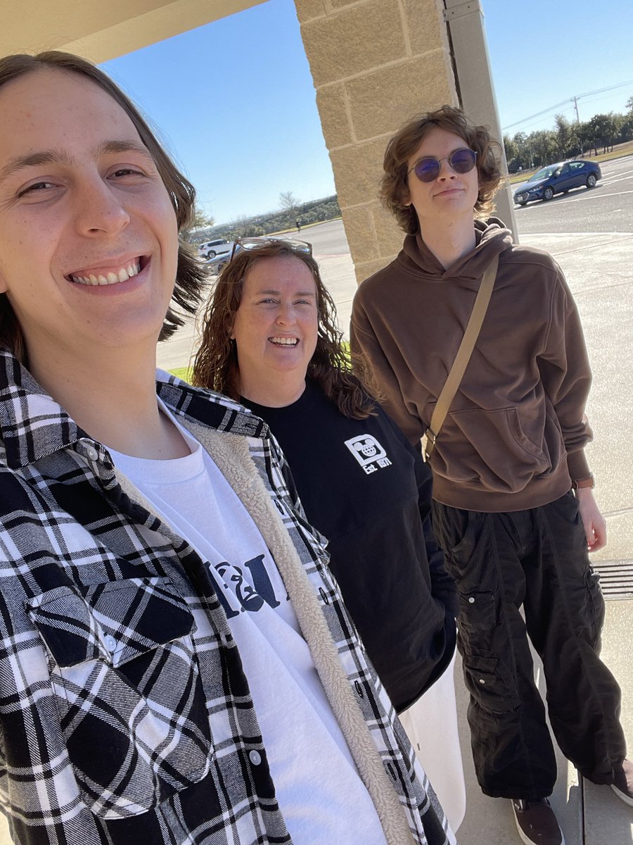 GrizChoirDir's tweet photo. Trip to Area Auditions has started for Hudson Bell. @ChoirGlenn send your 🧡💙🧡💙 https://t.co/dsBEVOV75R
