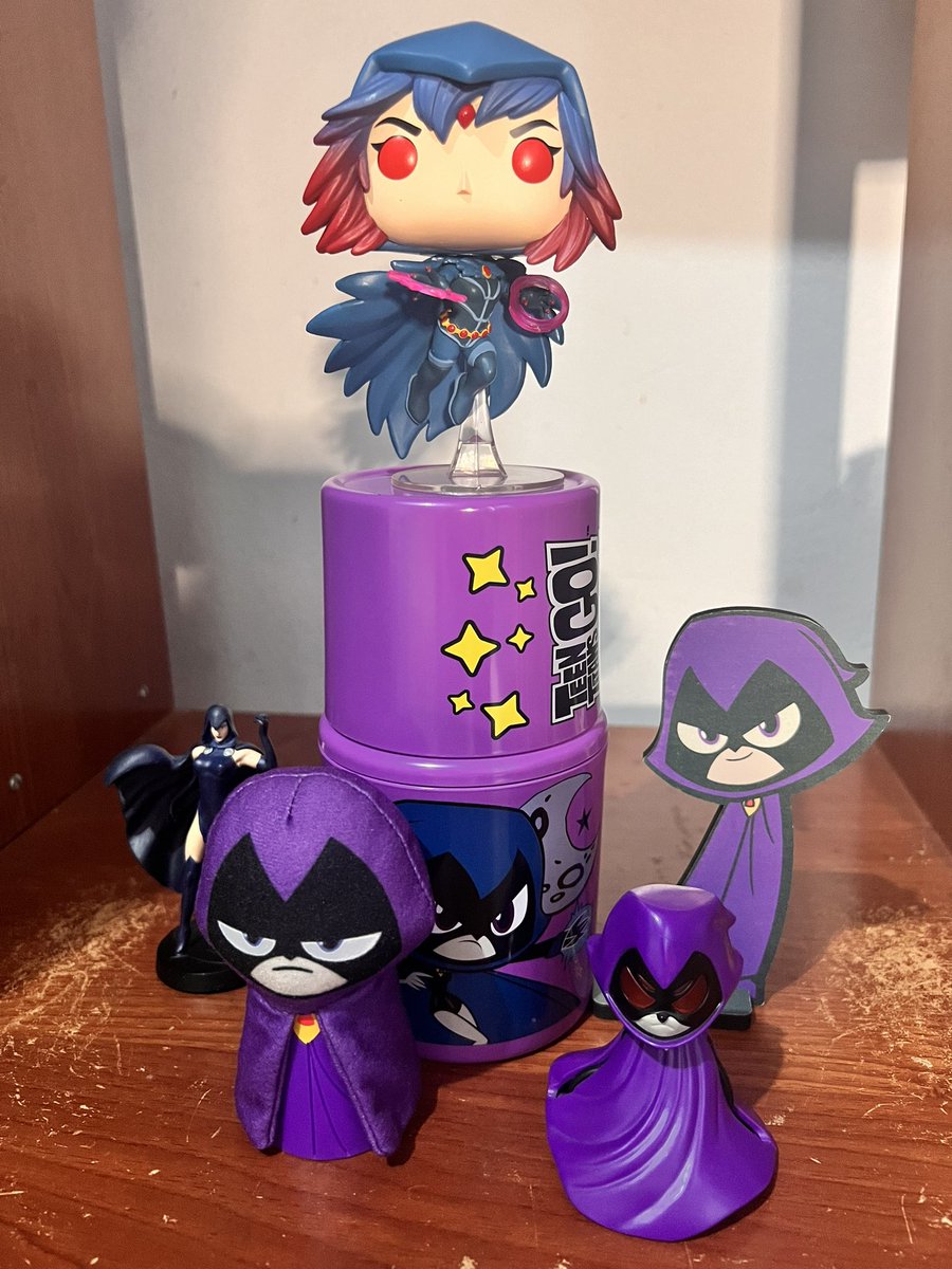 XFerablue's tweet photo. RAVENA 

Uma daa minhas personagens prediketas da DC Comics: RAVENA! 
Nesse video trago um pouco da munha coleção e o unboxing do Funko Pop Exclusivo da CCXP 2022. 

#rraven #dccomics #ravena #novostitas #teentitans #newtitans #justiceleague https://t.co/1Kp7vH3rkF