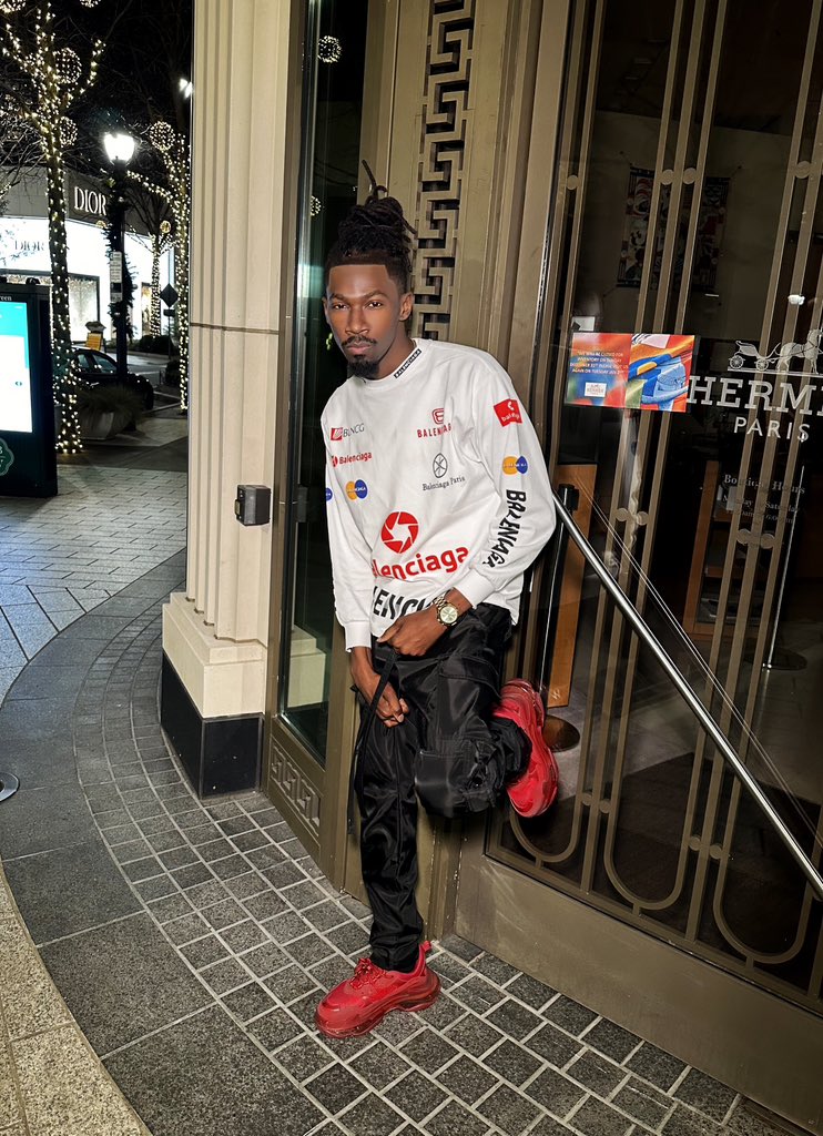 ___youngKING's tweet photo. 2024, show me a good time https://t.co/474w4MU7nW