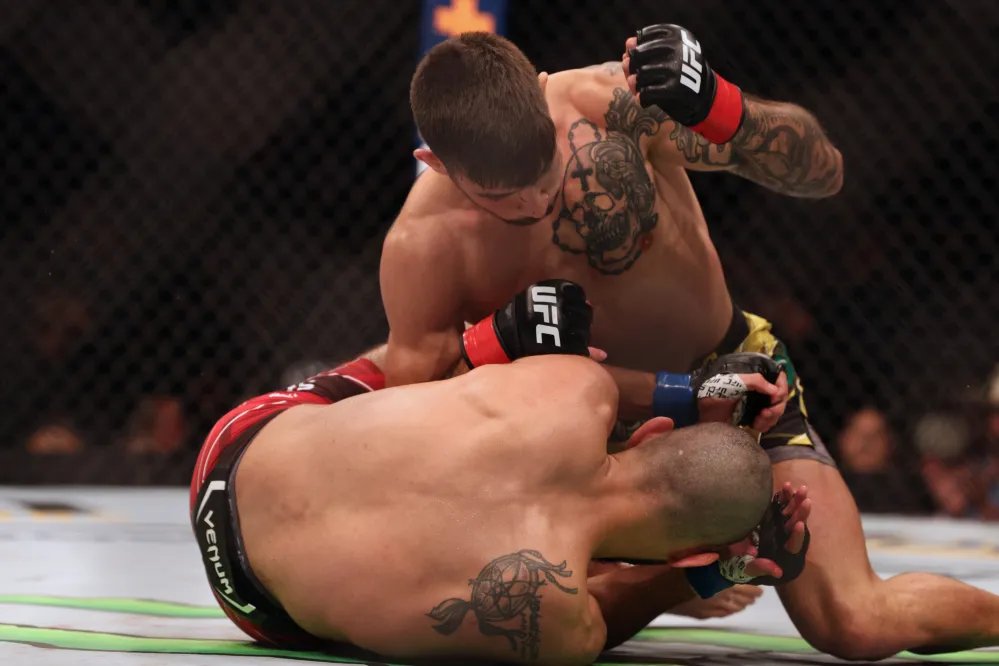 Clint MacLean on X: #3 Matheus Nicolau On a 5 fight win streak and looking  for a crack at the title Matheus Nicolau faced UFC staple Matt Schnell.  This was the fight