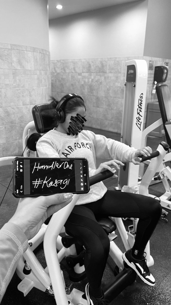 Task 28 — go to the gym and workout

#KasagiHolidayBucketlist #Kasagi #12W @theKasagi