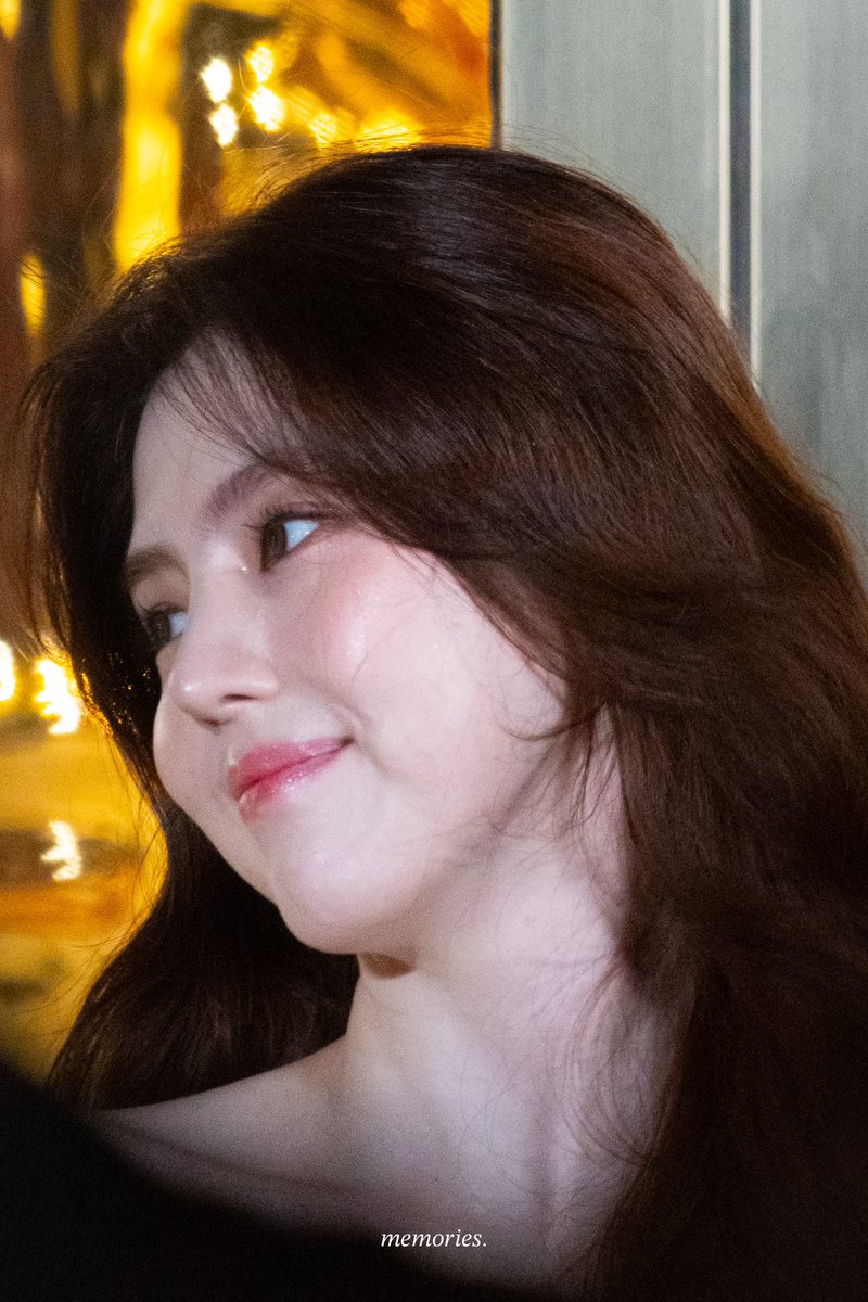 231208 홓콩 K11 OMEGA
·
공주님👸🏻💖
·
#한소희 #HANSOHEE #韓韶禧 #홍콩 #오메가