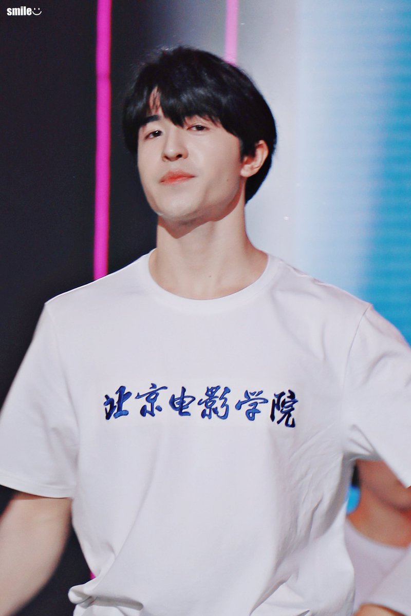 keepsmile_607's tweet photo. 宝宝就是最棒的！
我最开始跟他说： 宝宝加油！给他比了个赞👍他就已经开始偷偷笑了😂
然后跟他说：宝宝你是最帅的！你就是校草！（就是学校里最帅的男孩儿）他就快憋不住笑了 太可爱了！🥰
@patrick_pppat #แพทริค #PΛTRIƆK #PatrickFinkler #YinHaoYu  #尹浩宇 #Patrick尹浩宇 #แพทริคณัฐวรรธ์ https://t.co/Jd56xsUZNB