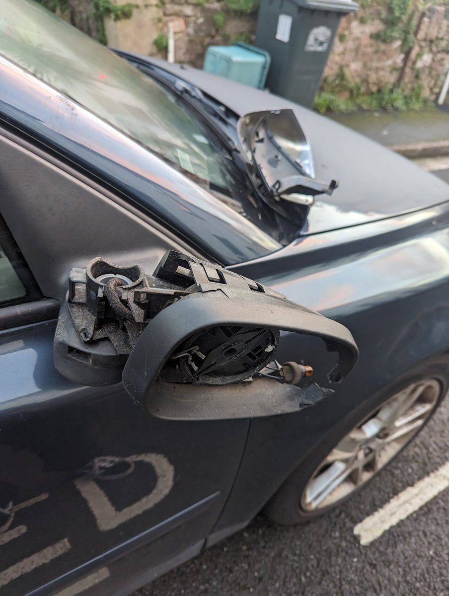 DanWebss's tweet photo. @zJonnnn I feel your pain man.... went back to look at my old car and turned up to see this.... This year is off to a great start already https://t.co/YRS3PdpXeA