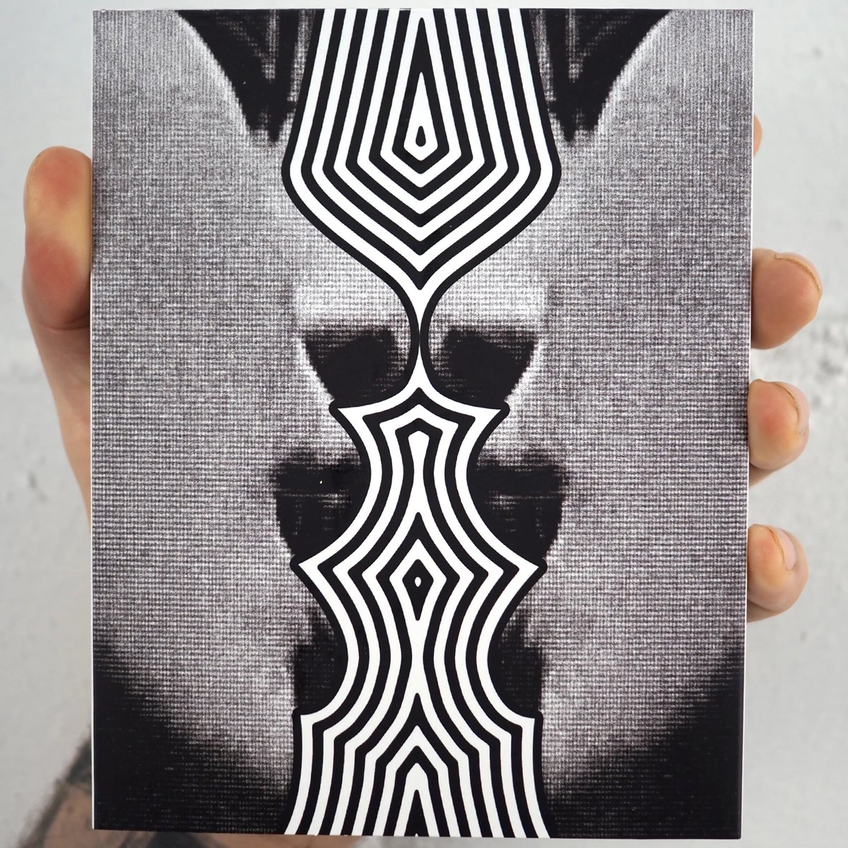 Disc-Connected tweet media