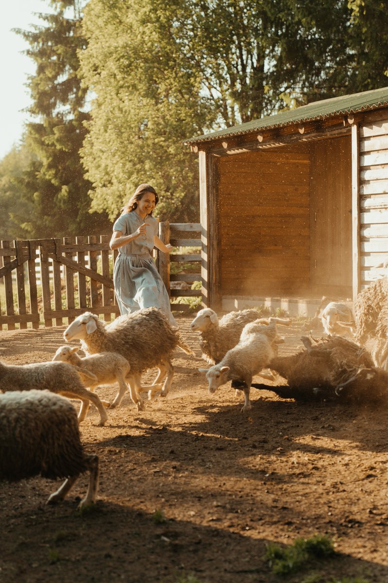 farah_sergio's tweet photo. , and live like itâ€™s heaven on earth #GSWIFT https://t.co/uRZRnM1koY