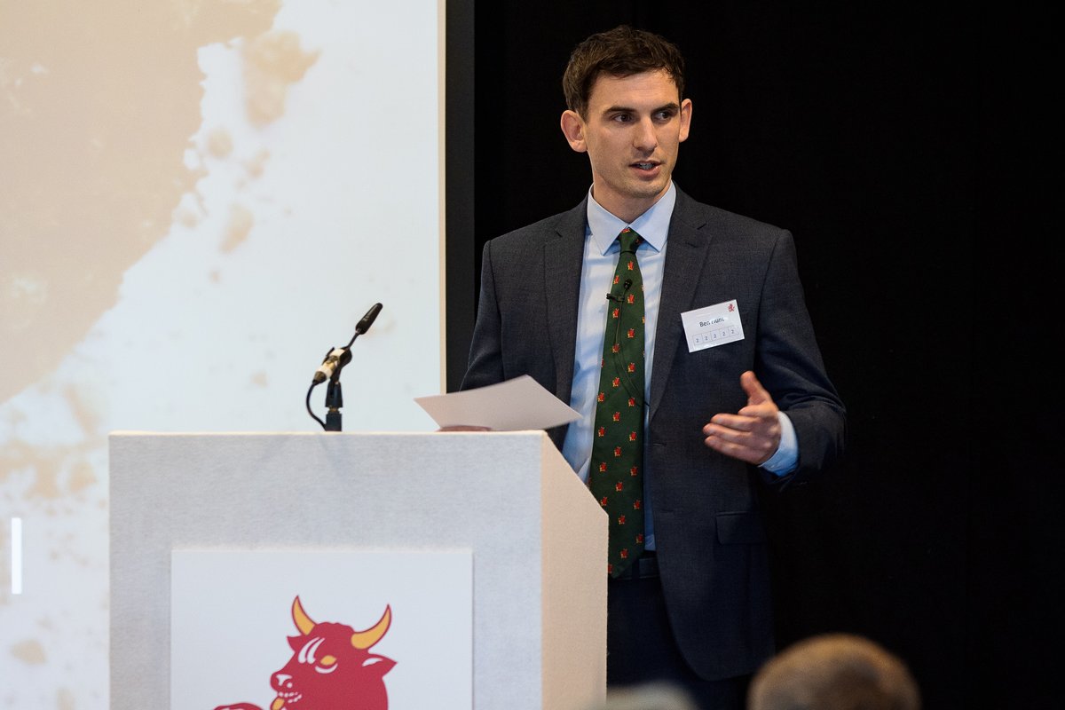 NuffieldFarming's tweet photo. 📢New #NuffieldFarming report!
2022 Scholar @soilcarBEN has published his report ‘Can you farm carbon?’. Sponsored by the John Oldacre Foundation.
🔖The full report can be downloaded here: https://t.co/RkxUwD9kLS
#carbonfarming https://t.co/CY0ustuT4a