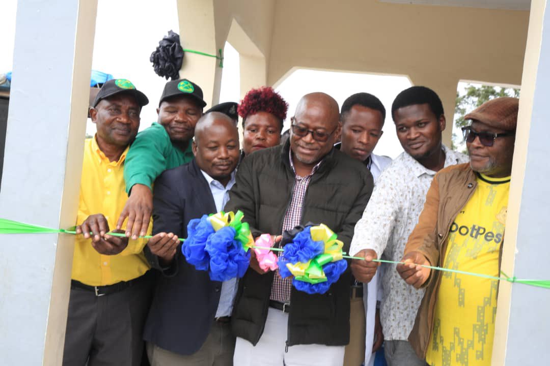 haniupekee's tweet image. Leo tarehe 05 Januari,  2024 nimezindua Zahanati ya Ilenge katika Kata ya Kyimo ikiwa ni jitihada za kuwasogezea wananchi huduma ya afya karibu.