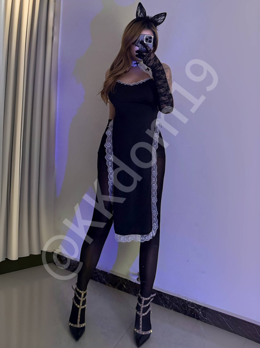 KKdom19's tweet photo. 转载了这条推文的狗子就代表我随时可以压榨你的钱包哦～甩过去的账单不管怎么样也要完成我的命令哦～玩不起的贱狗就去死吧

 #ATM奴 #金钱压榨 #女王 #账单奴 #提款机 #无脑贡 #榨金 #工资奴  #报销奴 #女S #吸金 #压榨 #人形提款机 #ATM打钱奴 #findom #paypig https://t.co/rVfhOyfZgZ