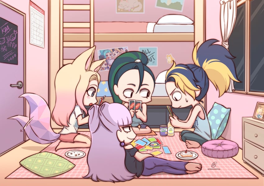 ᅠ⠀ 
ᅠ⠀ 

      Just chilling with the #𝐊𝐃𝐀별 girls .

ᅠ 
(𝓐𝒓𝒕𝒊𝒔𝒕: pixiv.net/en/artworks/86…)