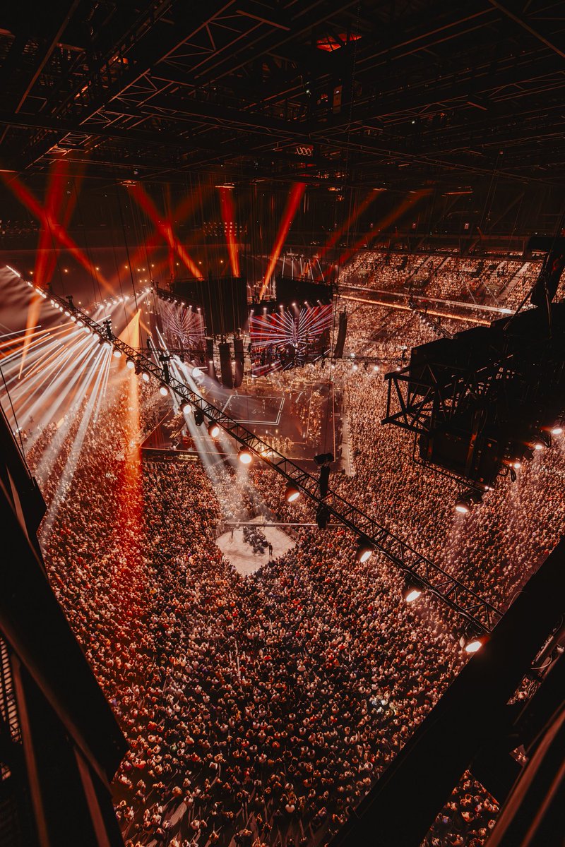 plenitudearena's tweet photo. 🔙 3 mois déjà… 🥹 @Taratata 

#taratata30ans #MEMORYMARKER https://t.co/RLVQxvc55q