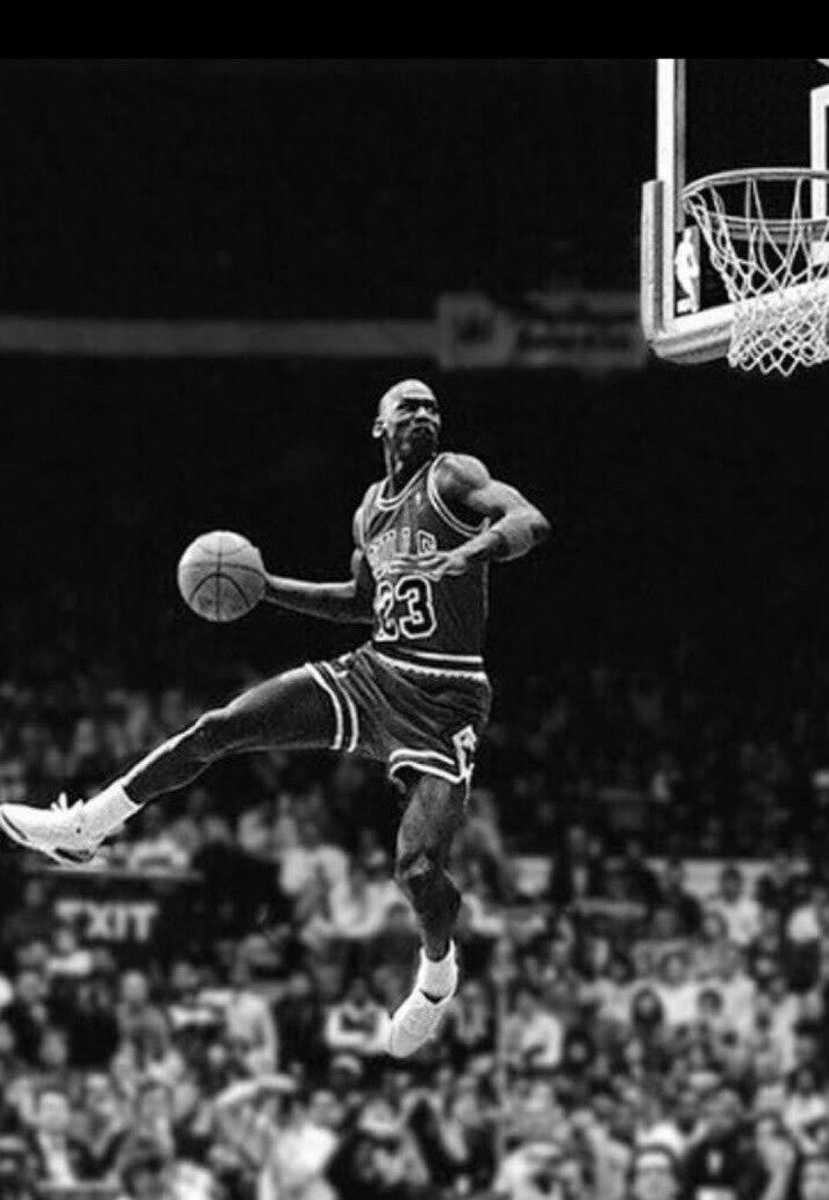 jmalvpal's tweet photo. I have missed more than 9,000 shots in my career. I have lost almost 300 games.   26 times I have been trusted to take the game's winning shot and missed.  

I have failed over and over and over again in my life, and that is why I succeed.  Michael Jordan

vía @ValaAfshar https://t.co/rtlK7pyDcG