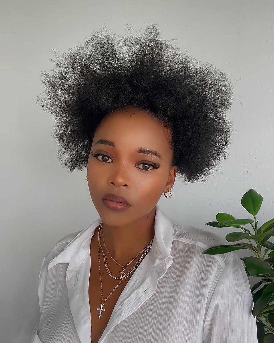 jubabe81732's tweet image. A beautiful babe 😍

#TsatsiiMadiba
#Nativechild