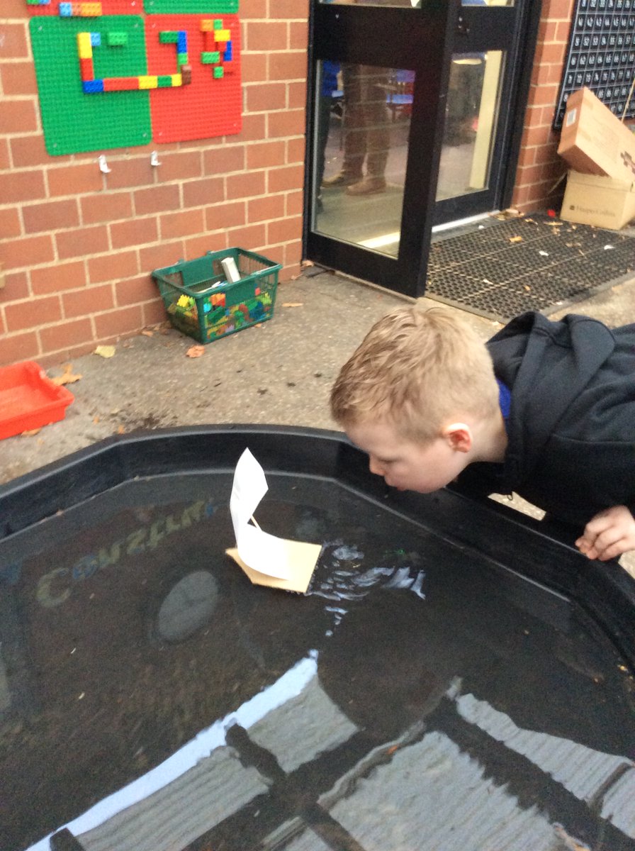 NectonY2's tweet image. We've had an exciting day in Maple class today following maps, launching rockets and sailing boats. Today we introduced our new topic for the term- Explorers! 🗺️🚀🌛@NectonPrimarySchool