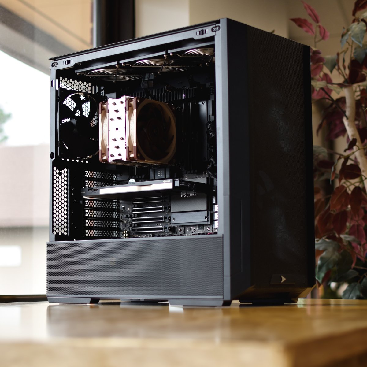 VelocityMicro's tweet photo. This #BuildoftheWeek is our ProMagix HD150, an @Intel powered Xeon W9-3400 series processor and Quadro graphics. Designed for multithreaded professional applications. #workstationpc https://t.co/EOAvbAwBqa