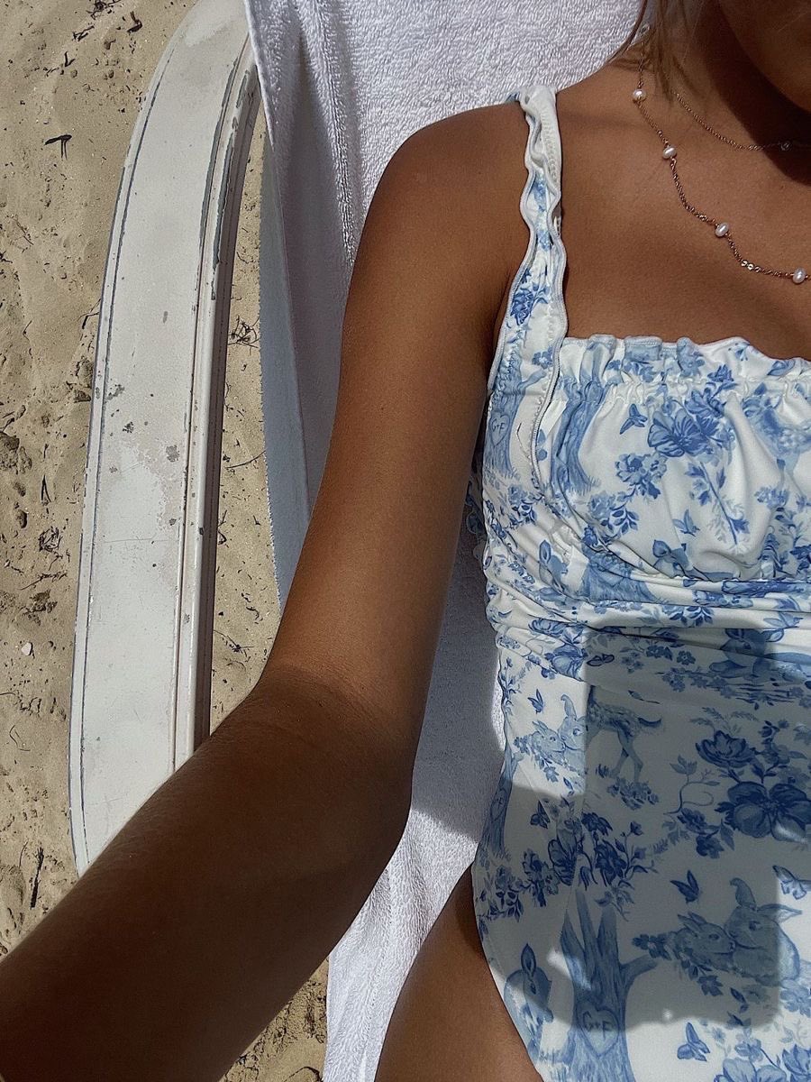 i dream of greek vacation 🌊🪼