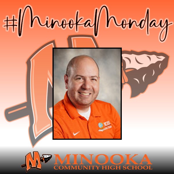 MCHSDistrict111's tweet photo. On #MinookaMonday, meet Mr. Chris Pendergast, Social Studies department chair. He's been at MCHS since 2012. He received his bachelor's from ISU, master's from Arizona State, and master's from USF. He lives in Channahon with his wife and two kids and likes the Cubs and Bears! https://t.co/sWH54clDz0
