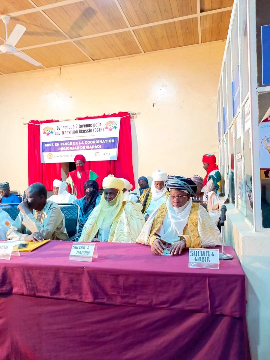 DCTR_NIGER's tweet photo. 🔴Mise en place de la coordination Régionale de Maradi de la #DCTR le Samedi 23 Décembre 2023 dans la salle de réunion de la Mairie en présence des honorables chefs coutumiers et religieux, des organisations des jeunes et des femmes de la région de #Maradi. #NigerTransition https://t.co/yqqmwvuXb7