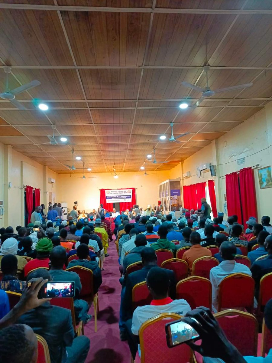 DCTR_NIGER's tweet photo. 🔴Mise en place de la coordination Régionale de Maradi de la #DCTR le Samedi 23 Décembre 2023 dans la salle de réunion de la Mairie en présence des honorables chefs coutumiers et religieux, des organisations des jeunes et des femmes de la région de #Maradi. #NigerTransition https://t.co/yqqmwvuXb7