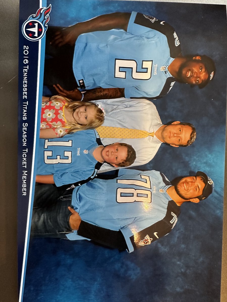 rfrunyon's tweet photo. If this is it on Sunday King Henry, thank you for the strong effort, heart and great memories! #Titans https://t.co/Ua8bHjRpFg