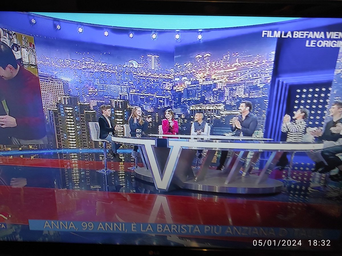 PanariellinaIda's tweet photo. @albmatano con Nonna Anna con questi bambini con @forlanilu mi ha letteralmente sciolto il cuore ❤️ #LaVitaInDiretta https://t.co/46Nhh429Z0