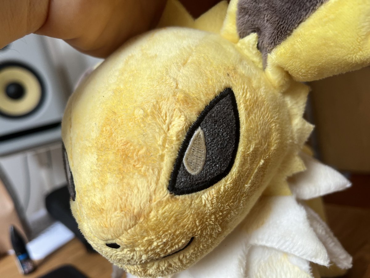 plishplush88's tweet photo. CW: Stainzz (but it’s clean now don’t ya worry) :3

Tryin to make him fully covered :33

#plushophile #plushophilia https://t.co/FcAacR9kIb