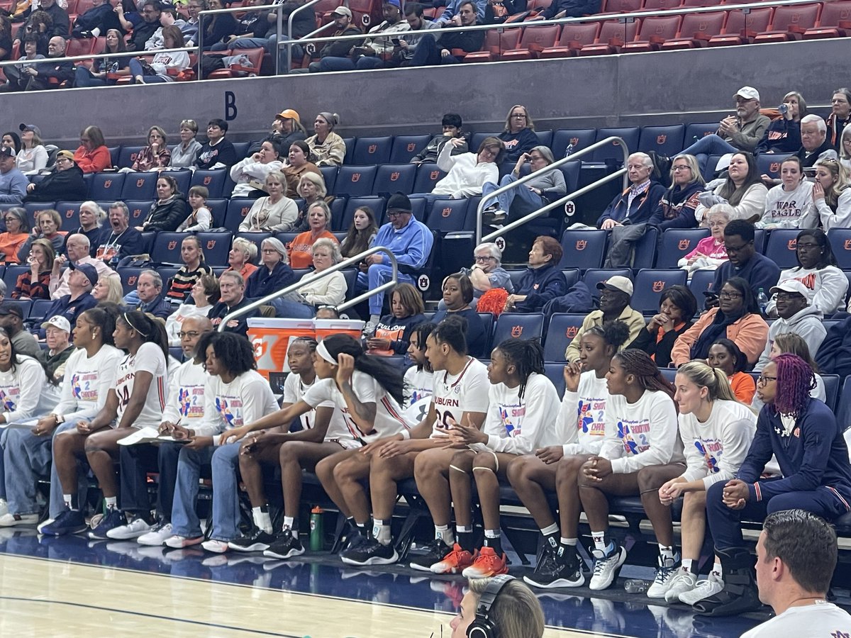 Shooting 2 Change tweet media