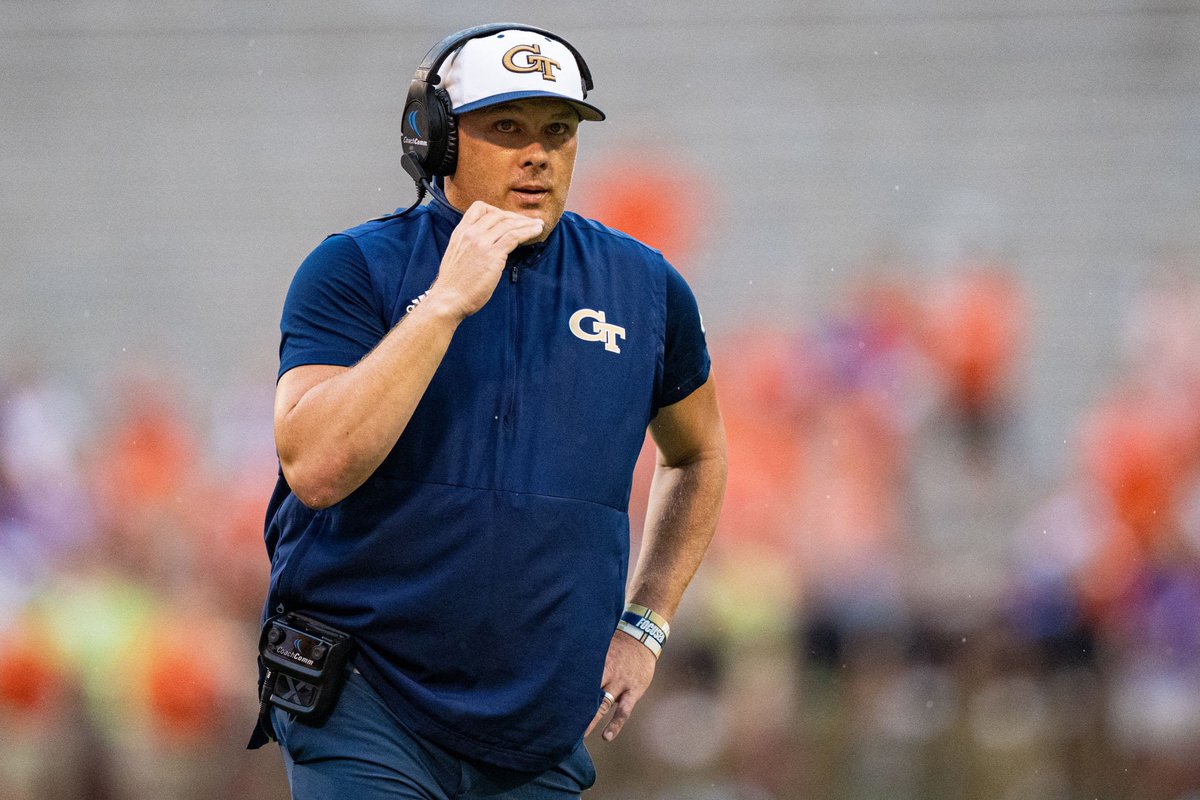 mzenitz's tweet photo. Former Georgia Tech head coach Geoff Collins has now accepted the defensive coordinator job at North Carolina, sources tell @247Sports.

Collins, whom @JohnDBrice1 first mentioned as UNC’s top target, previously led the way for highly-ranked defenses as the DC at Florida and Mississippi State.

https://t.co/ieBSUsEk9l