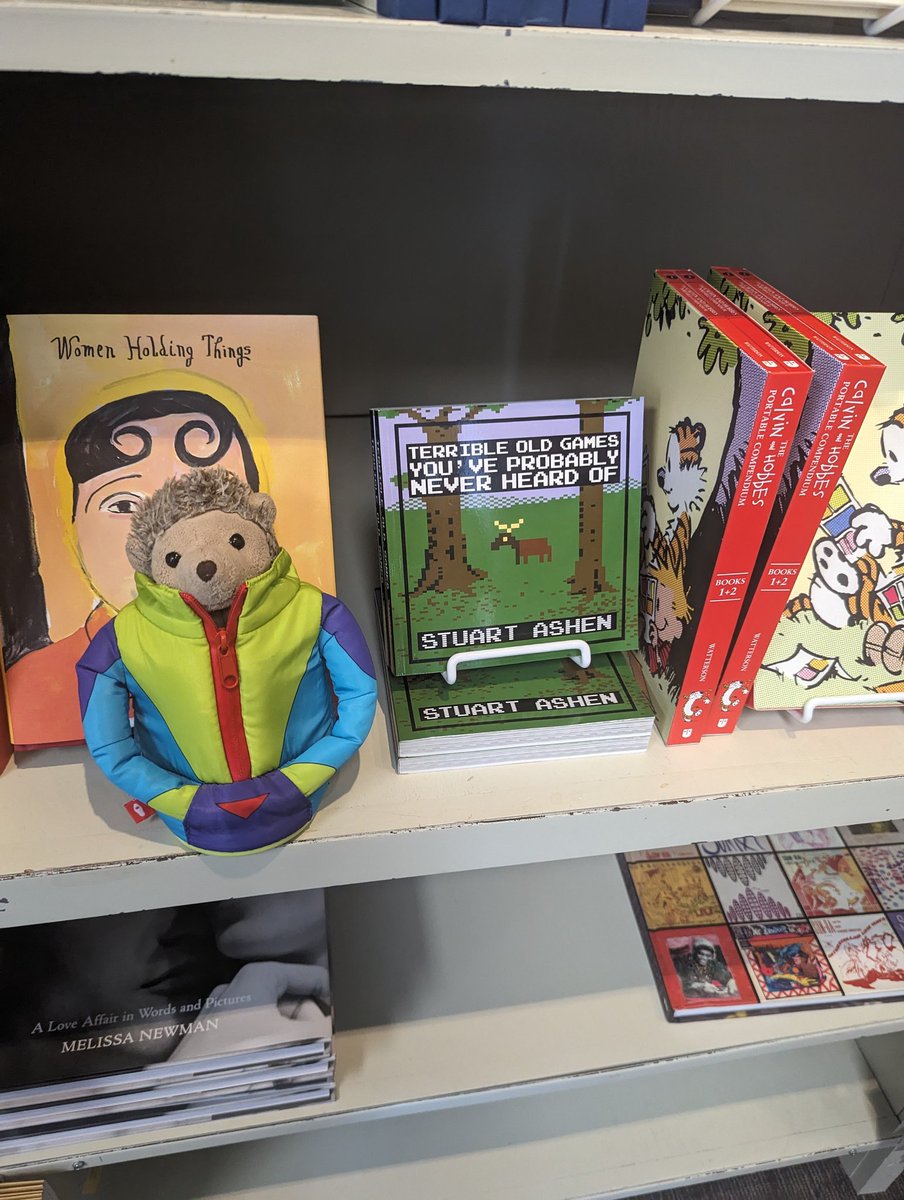 SskiJack's tweet photo. @ashens seen in an actual proper local bookstore: https://t.co/qvR4NDgKy9