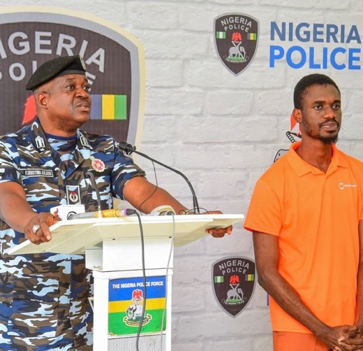 NigeriaStories's tweet photo. Police arrest Gistlover team https://t.co/2ykigkwRSB