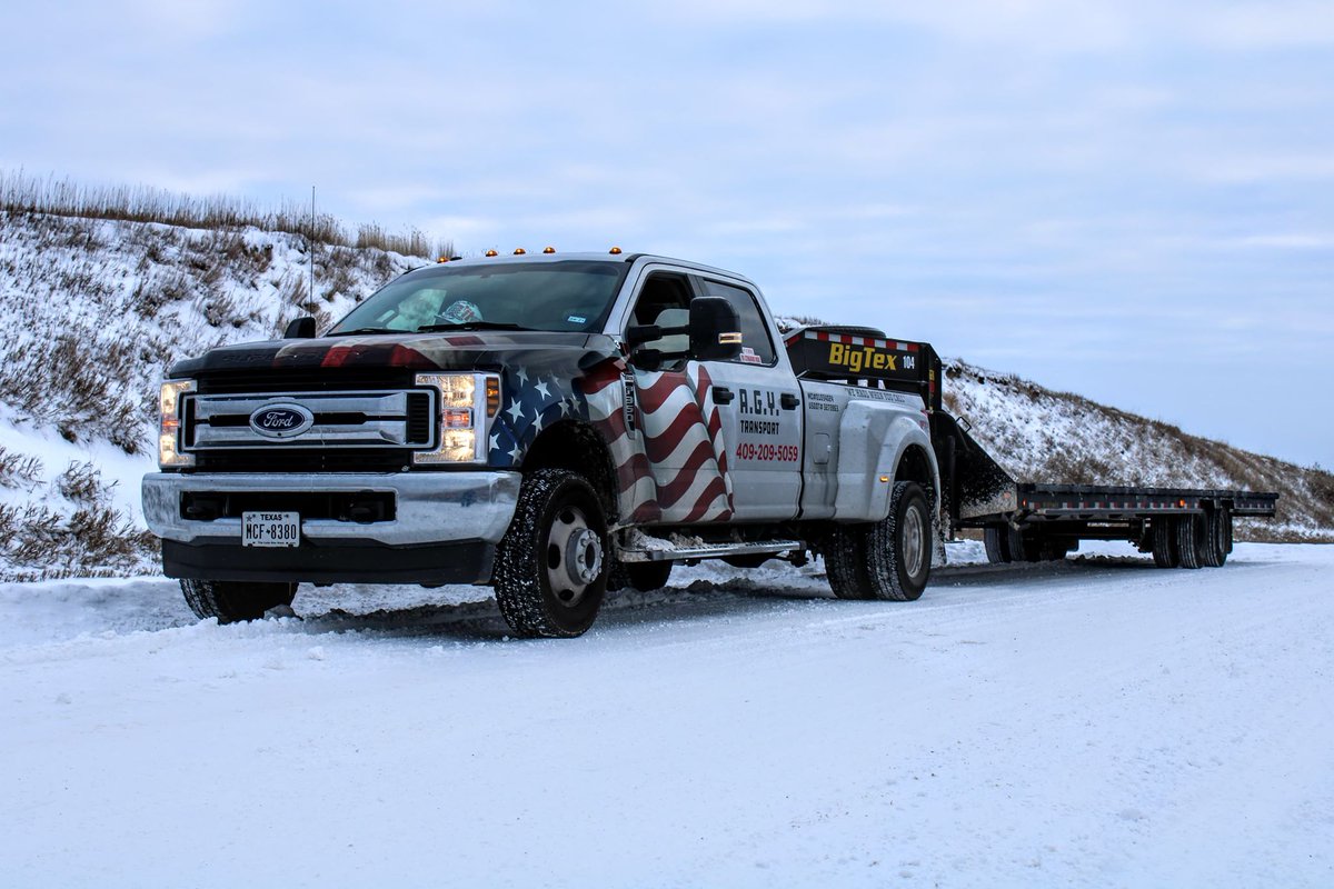 AgyTransport's tweet photo. No matter the weather conditions, we can get the job done! "WE HAUL WHEN YOU CALL" https://t.co/BKzUubWobh