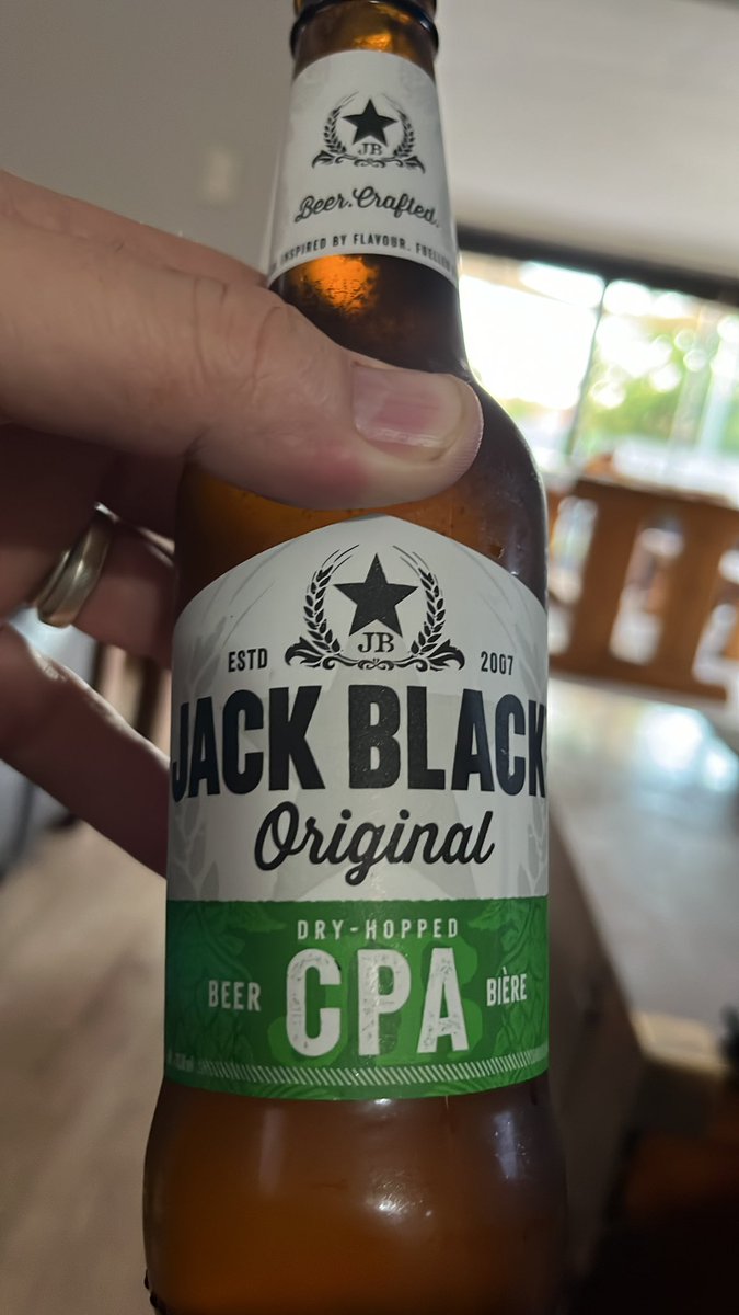 Another masterpiece by @JackBlackBeer Perfect, easy to drink Cape Pale Ale. 4.0% ABV