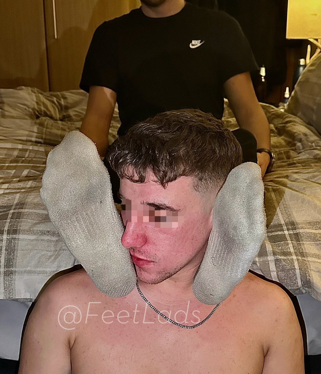 FeetLads's tweet photo. He loves my 2 week old socks 🧦 👣

RT if you want a sniff 😈

https://t.co/JkGPCANpnP

#gay #feet #gayfeet #socks #sockslover #gaysocks #scally #scallygay #dirtysocks #chav #chavsocks #findom #cashapp #cash #gayporn @findominfluence https://t.co/CuLANLWP2C