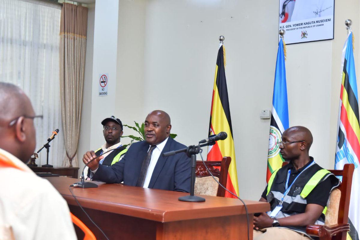 @CHRISBARYOMUNS1 minister of @MoICT_Ug in preparation to host @NAM_Uganda and @G77summit_Ug, @NITAUganda1 has upgraded to Wi-Fi 6 at the airport, Speke Resort, and Hotel Africana to ensure secure, high-capacity, and reliable internet connectivity. This will also help us to…
