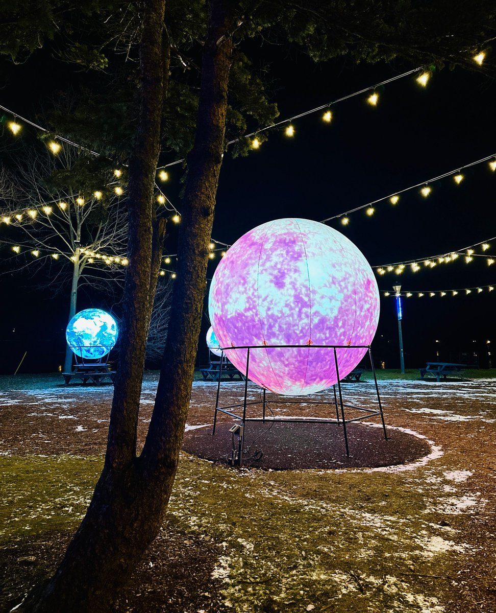 Join us in Stratford this weekend &amp; next for the final two weekends of the 4th annual Lights On Stratford! Believe us, you won't want to miss out on the enchanting activities and mesmerizing light installations!✨️See you Thursday-Sunday, 5pm-10pm. 

📸: @explore.ontario