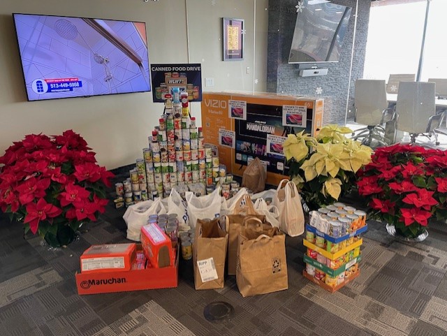 Thank you to <a href="/WLWT/">WLWT</a> for participating in a canned food drive with their employees! 🥫

WLWT brought 1,000 pounds of nonperishable food to the Becky &amp; Ted Catino Choice Pantry for our  neighbors. 

We are deeply appreciative and grateful to WLWT for serving our neighbors!