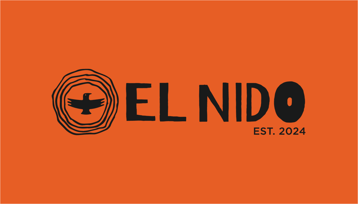 elnido_sw's tweet photo. Inspirados por la grandeza del equipo más popular y querido de El Salvador, nacemos como una marca de productos de colección limitada, lista para satisfacer las necesidades de una afición exigente.

¿Nuestro primer lanzamiento?
Trae una copa en camino...

🦅1⃣7⃣🏆 https://t.co/XuspKI212P
