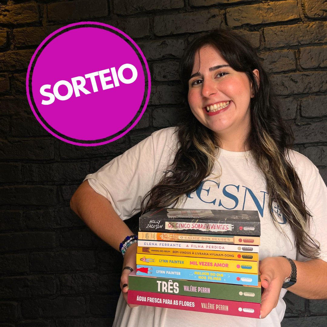 intrinseca's tweet image. A aniversariante da semana é a Lu Miceli!
Que tal garantir os livros queridinhos da fã #1 de música emo do Marketing? 🖤

Siga o nosso perfil, dê RT neste post PUBLICAMENTE e preencha o formulário: 
bit.ly/3TQdb9l

O resultado será anunciado no dia 09/01. 
Boa sorte!